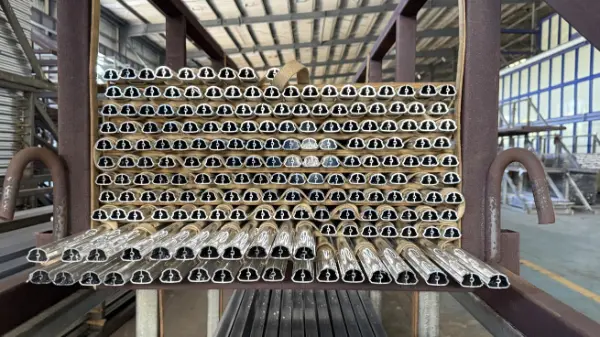 Was sind die wichtigsten Anforderungen an Aluminiumprofile für den Einsatz in Hochhäusern?